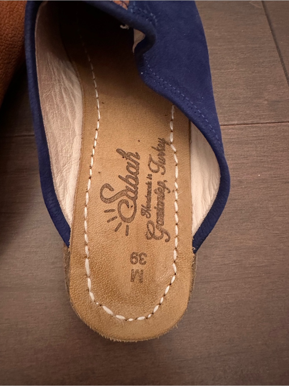 Sabah Two-Tone Navy Blue and Brown Leather Mules - Picture 2 of 3